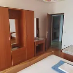 Bojanic Apartamento Turanj