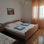 Apartamento Bojanic *