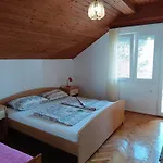 Bojanic Apartamento Turanj
