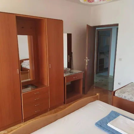 Bojanic 公寓 图兰杰