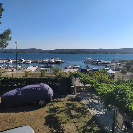 公寓 Bojanic 图兰杰