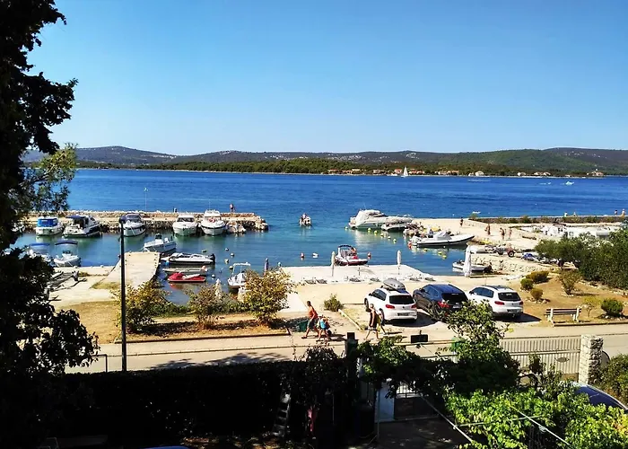 Bojanic Апартаменты Турань